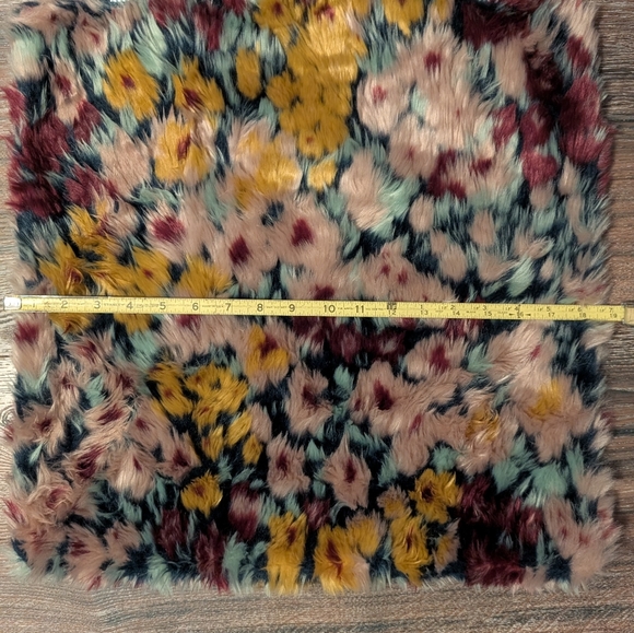 Anthropologie Fox Fur Jacquard Floral Throw Pillow - Picture 5 of 5